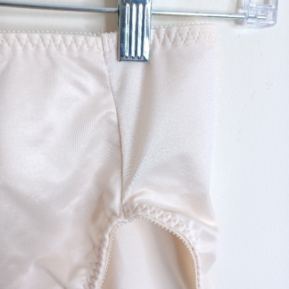 FLEXEES 5044 Signature Waist Band Firm Control High-Cut Brief Girdle Pantie. - Picture 7 of 15